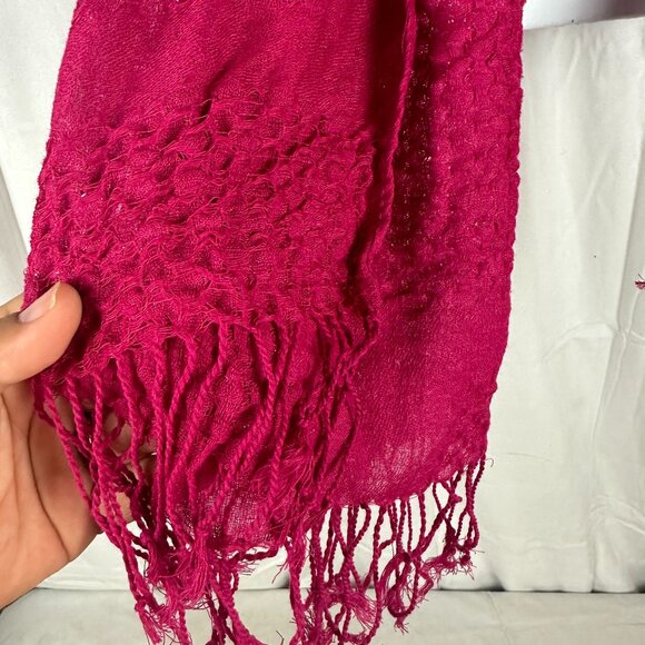 Elegant Fuchsia Scarf With Fringe Edge Hand Wash Recommended - Picture 2 of 4